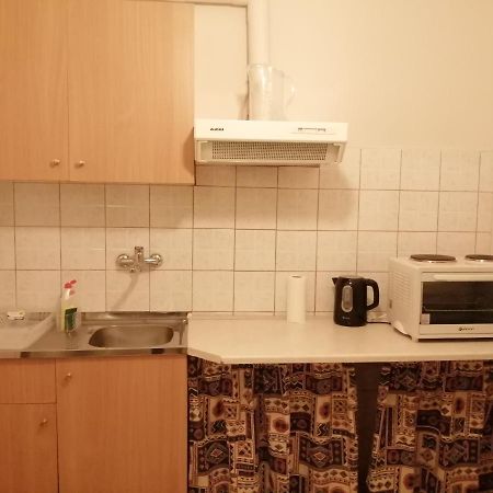 Kalamata Cozy Apartment ภายนอก รูปภาพ