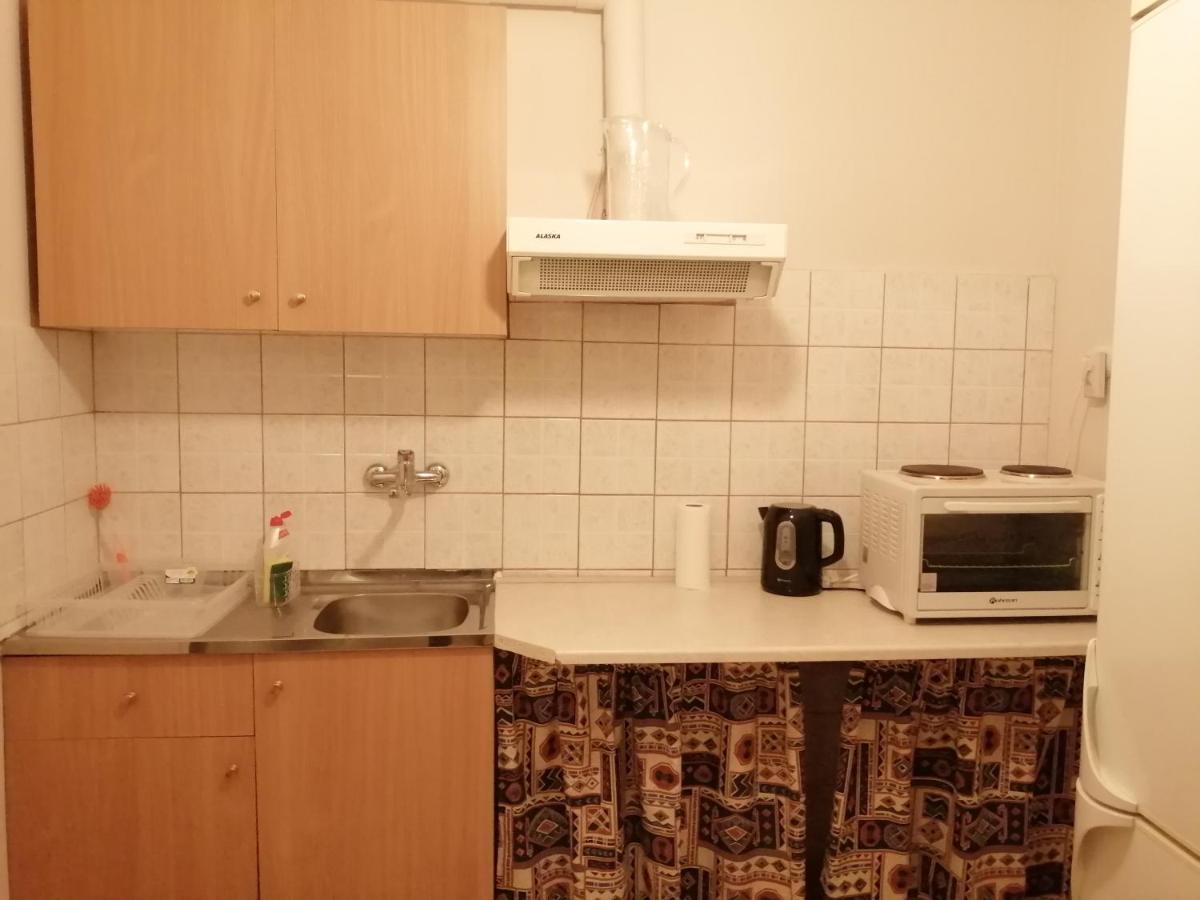 Kalamata Cozy Apartment ภายนอก รูปภาพ