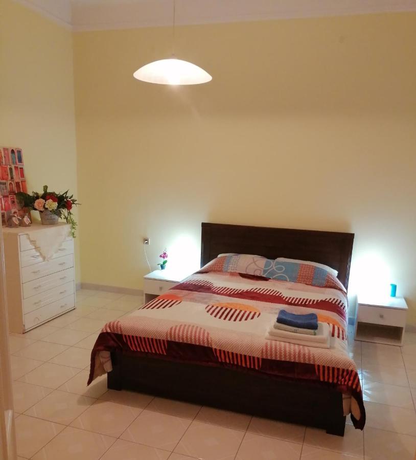 Kalamata Cozy Apartment ภายนอก รูปภาพ